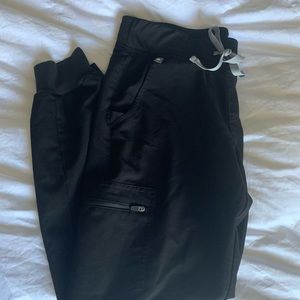 Core collection black figs jogger style in size small petite